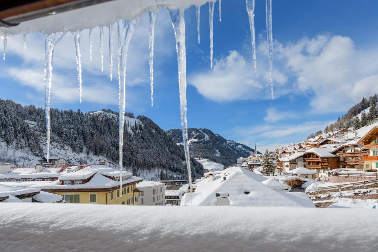Apartments Heritage House Margherita Santa Cristina Val Gardena Bagian luar foto