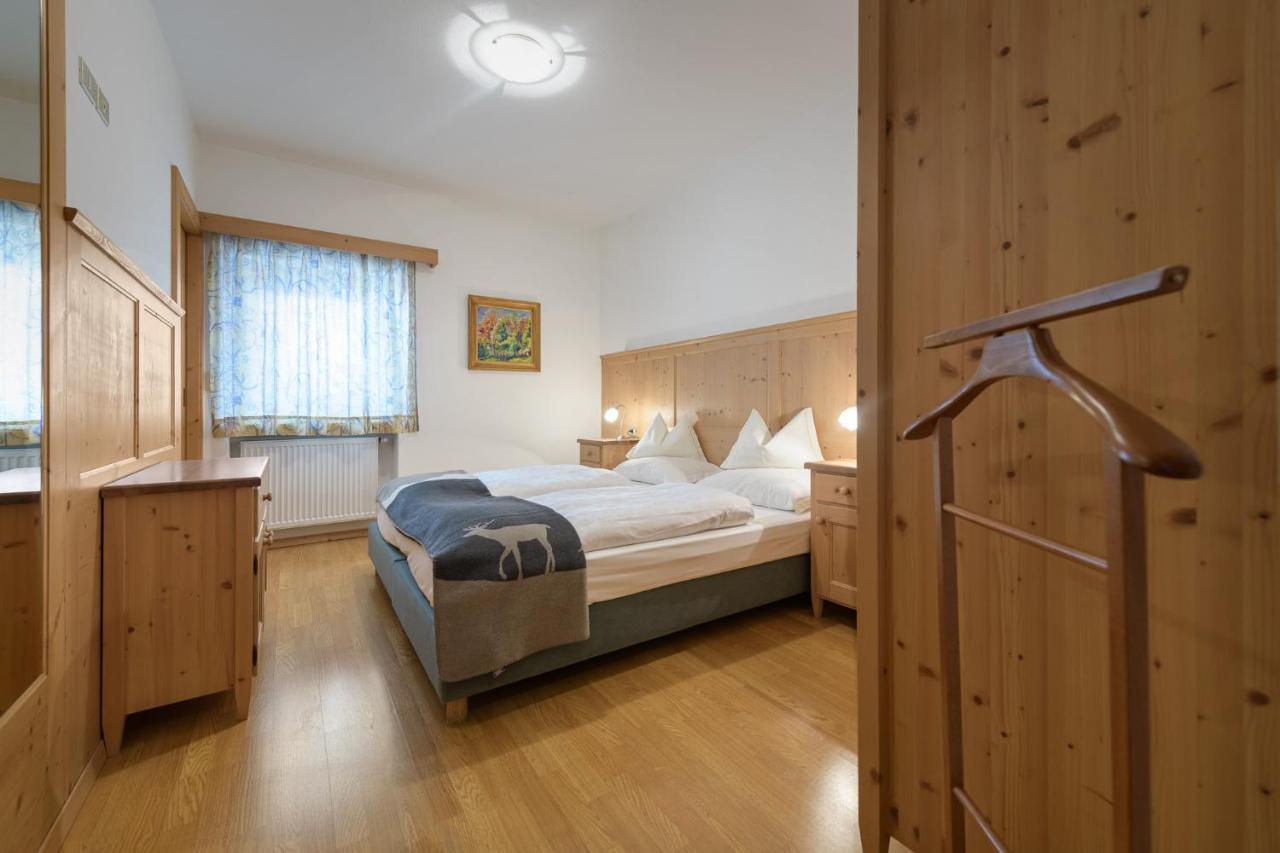 Apartments Heritage House Margherita Santa Cristina Val Gardena Bagian luar foto
